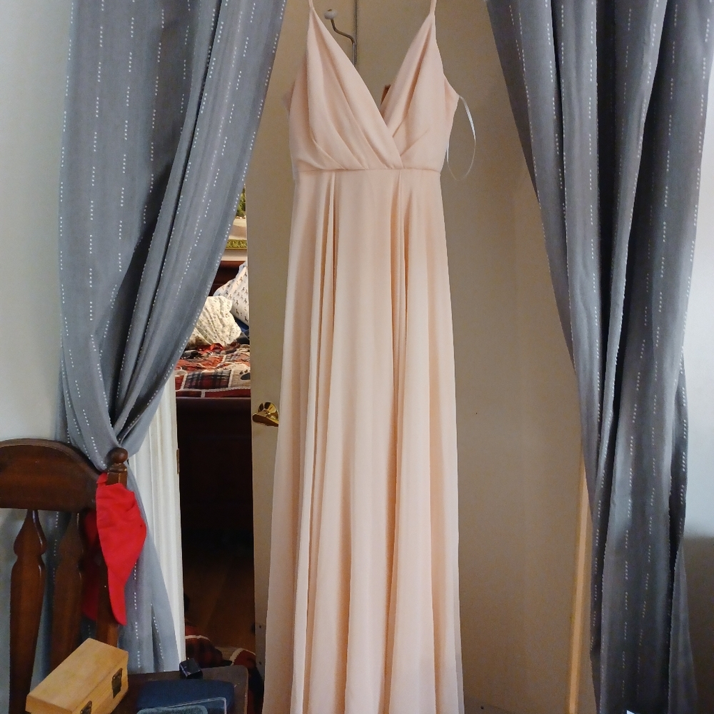 Prom Lulus - Picture 2 of 4